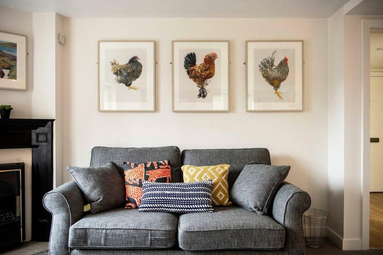 Altido Ultra Stylish Calton Road Apt W/ Parking Daire Edinburgh Dış mekan fotoğraf